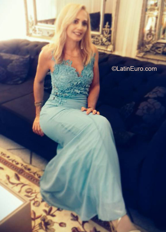 Date this tall Brazil girl Nycole from Salvador BR10966