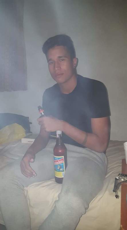 Date this hard body Venezuela man Santiago from Guayana VE2823