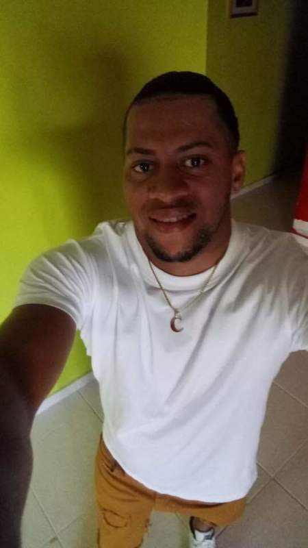 Date this nice looking Dominican Republic man Saso from Santiago De Los Caballeros DO37039