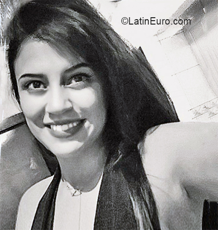 Date this sensual Brazil girl Andressa from Santa Maria BR11017