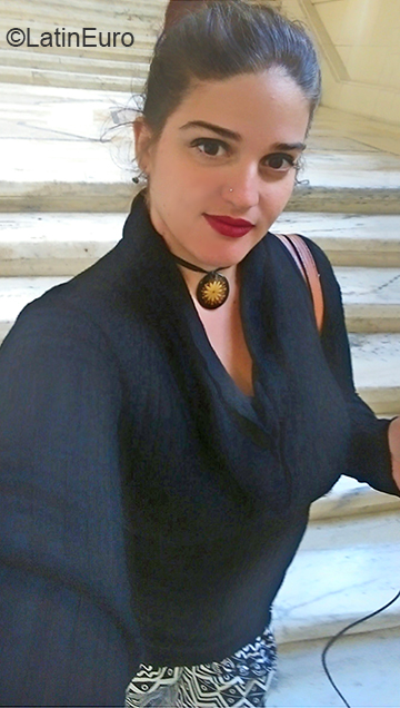 Date this lovely Cuba girl Juliet from Havana CU647