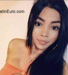 hard body Colombia girl Maria from Cali CO32126