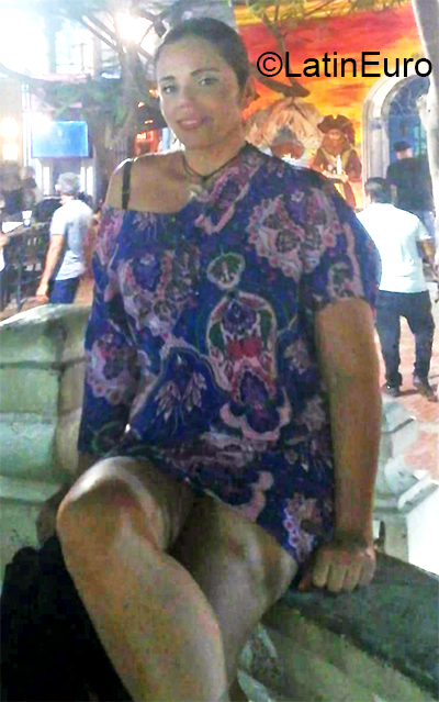 Date this young Colombia girl Rosi from Cucuta CO26848
