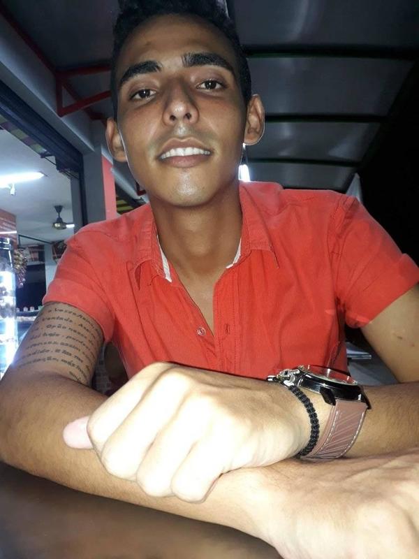 Date this lovely Colombia man ENDURIS from San Martín CO27042