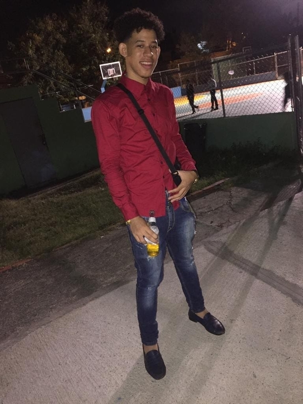 Date this athletic Dominican Republic man Jhon henry from Santo Domingo DO37834