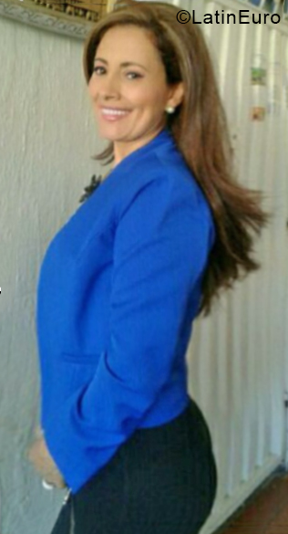 Date this georgeous Colombia girl Alice from Bucaramanga CO27101