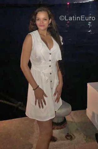 Date this delightful Dominican Republic girl Rose from Santo Domingo DO40466