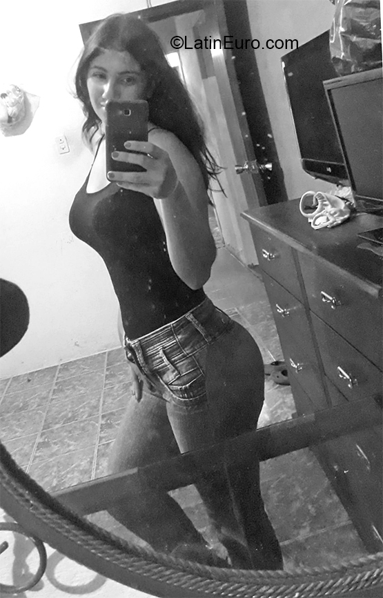Date this stunning Venezuela girl Mary from Trujillo VE3185