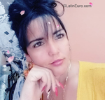 fun Cuba girl Mara from Camaguey CU684
