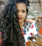 fun Brazil girl Luma from Florianopolis BR11674