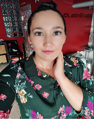 Date this hard body Spain girl Haridin from Maspalomas ES505