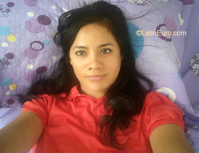 Date this cute Peru girl Asuka from Lima PE1575
