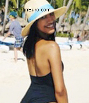 Date this stunning Dominican Republic girl Hilany from La Romana DO38344
