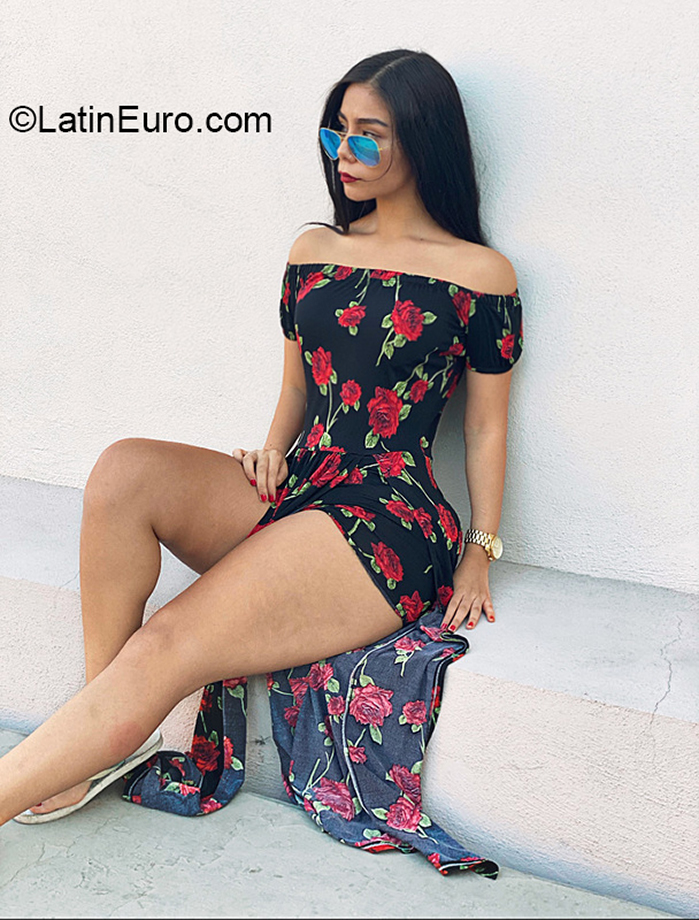 Date this tall Mexico girl Any from Veracruz MX2321