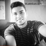 fun Colombia man Carlos from Bogota CO27991