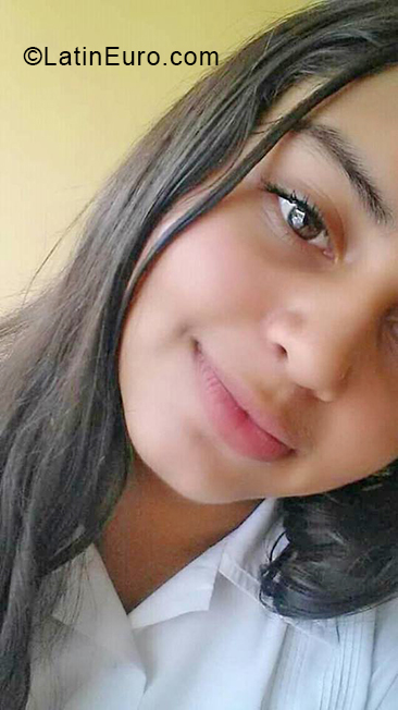 Date this athletic Honduras girl Keyla from Tegucigalpa HN2824