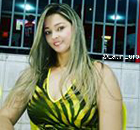 Date this charming Brazil girl Mary from Fortaleza BR11209