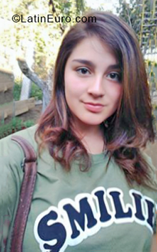 Date this passionate Chile girl Javiera from Santiago CL183