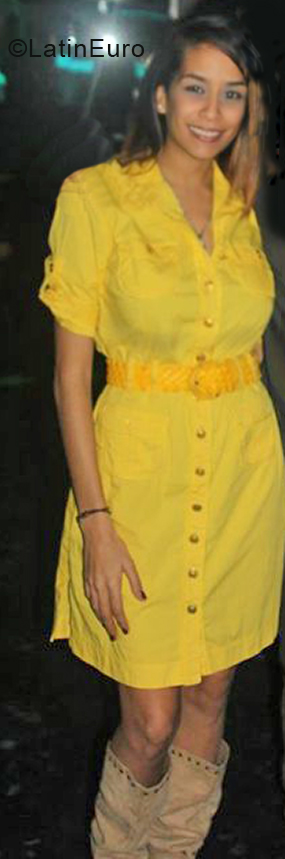 Date this lovely Venezuela girl Aiskel from Caracas VE3406
