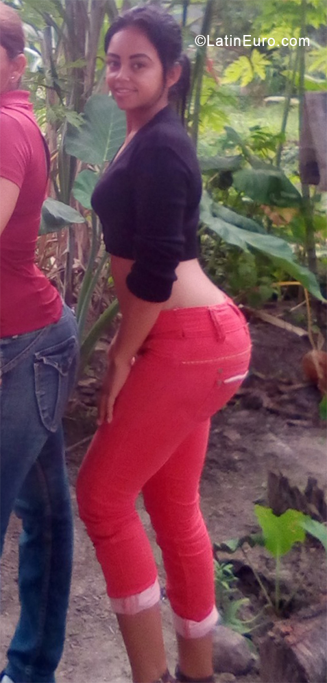 Date this charming Venezuela girl Jennifer from Ciudad Bolivar VE3409