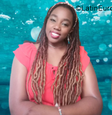 Date this voluptuous Chile girl Johana from Valdivia CL188