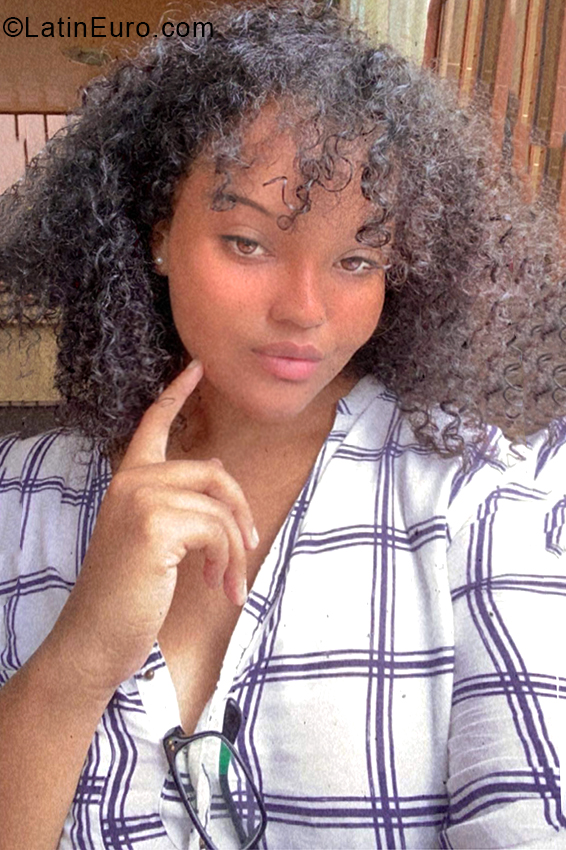 Date this cute Ecuador girl Pao from Sucumbios EC590