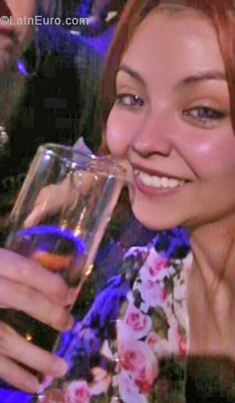 Date this young Argentina girl Cindy from Cordoba AR529