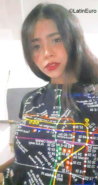 Date this foxy Venezuela girl Jorgelis from Maracaibo VE3491