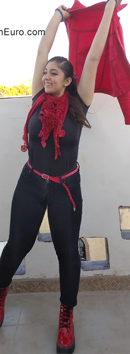Date this lovely Mexico girl Yadira from Jerez MX2118