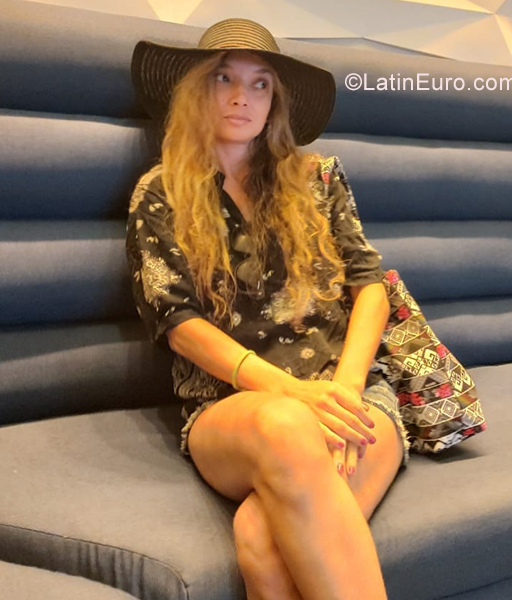 Date this georgeous Brazil girl Milli from Rio De Janeiro BR11299