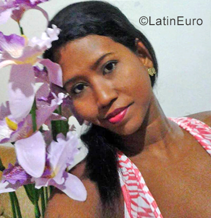 Date this sensual Colombia girl Anita from Cartagena CO29170