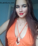 funny Cuba girl Lady Pinar from Pinar Del Rio CU750