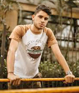 Date this hot United States man Carlos from Miami US21121