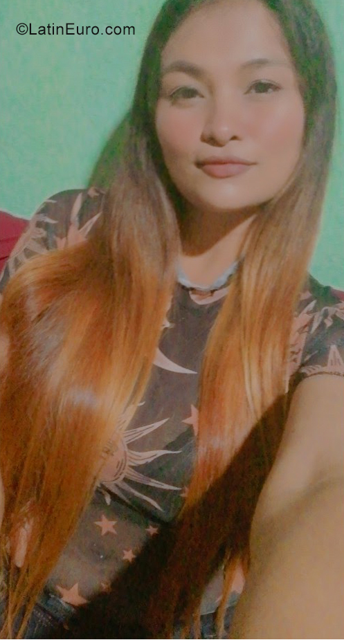 Date this sultry El Salvador girl Isabel from San Salvador SV154