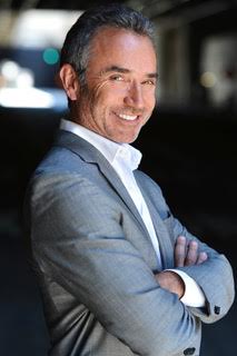 Date this good-looking United States man Doug from Los Angeles US21163