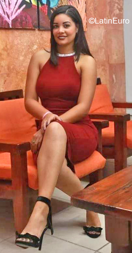 Date this young Panama girl Lineth from Panama City PA1306