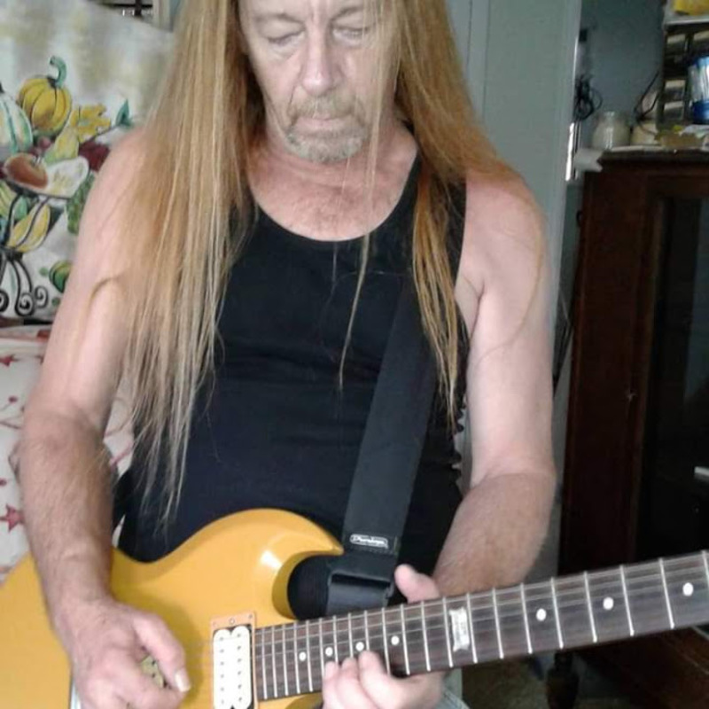 Date this sensual United States man Frenchdoc from Fullerton US21258