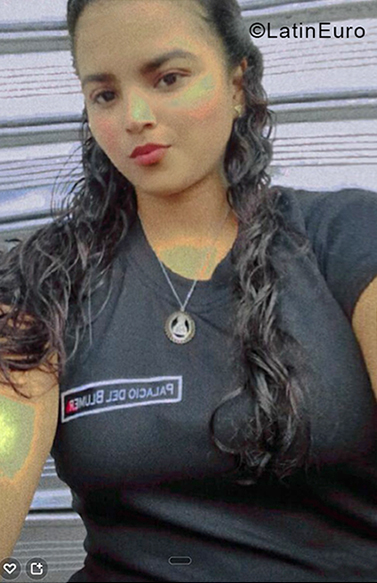 Date this cute Venezuela girl Crismar from San Carlos VE3942