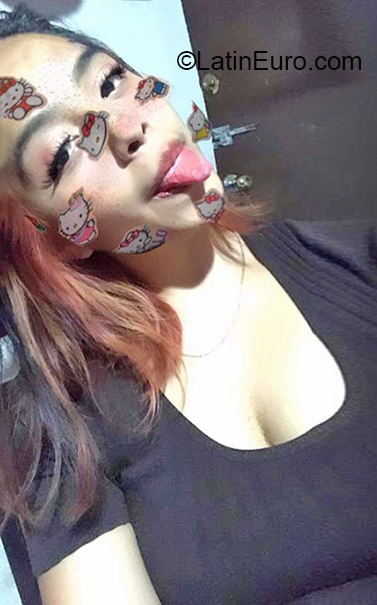 Date this pretty Mexico girl Damari from Mexico City MX2403