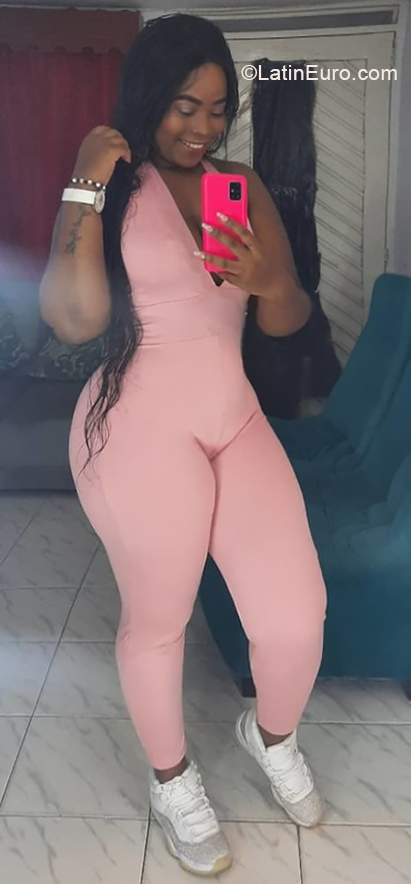 Date this pretty Colombia girl Katherine from Cali CO30446