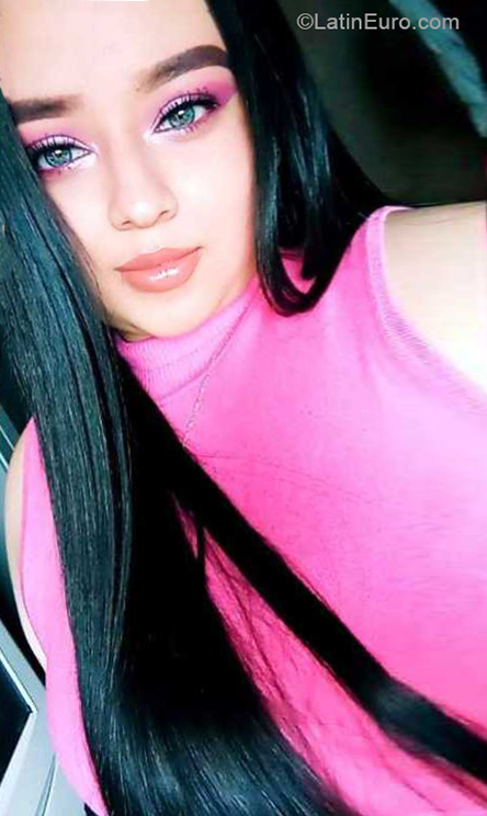 Date this pretty Costa Rica girl Jennifer from San Jose CR469