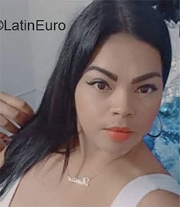 Date this stunning Venezuela girl Ivett from Caracas VE4011