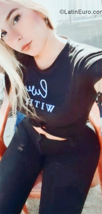 Date this good-looking Venezuela girl Rosmeri from Caracas VE4038