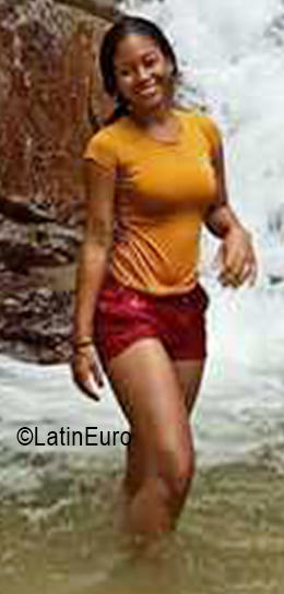 Date this sensual Colombia girl For You from Bucaramanga CO30820