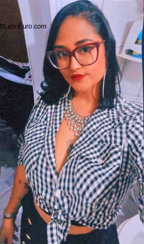 Date this gorgeous El Salvador girl Tailana from San Salvador SV173