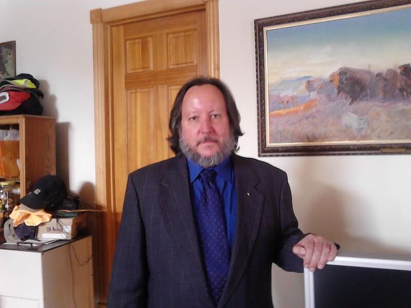 Date this voluptuous United States man Devin from Spearfish US21446