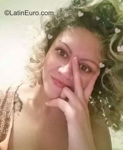Date this pretty Brazil girl Vanessa Cirilo from Itu BR11509