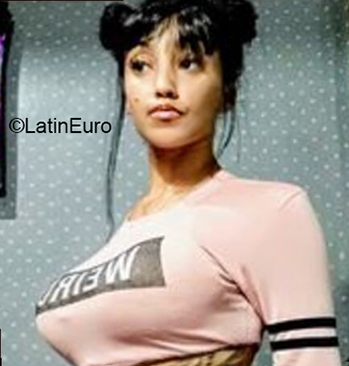 Date this fun United States girl Leiza from New York US21524