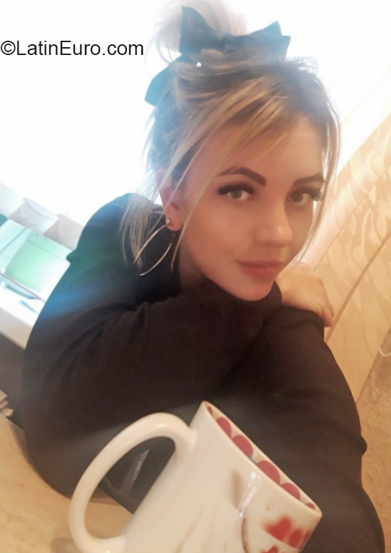 Date this cute Belarus girl Valeria from Gomel BY10