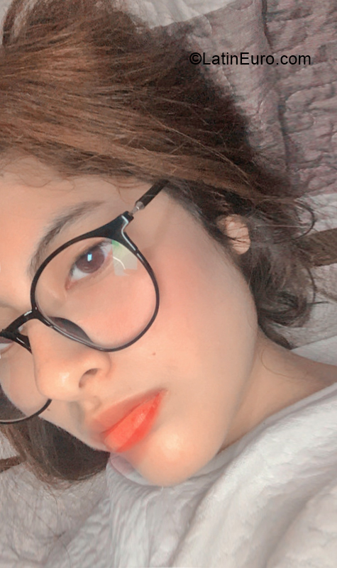 Date this sultry Peru girl Adri from Lima PE1979